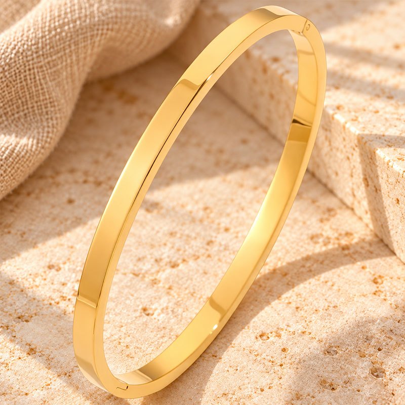 4pc Women's Elegant Bracelet Set with Zirconia Inlaid Bangles